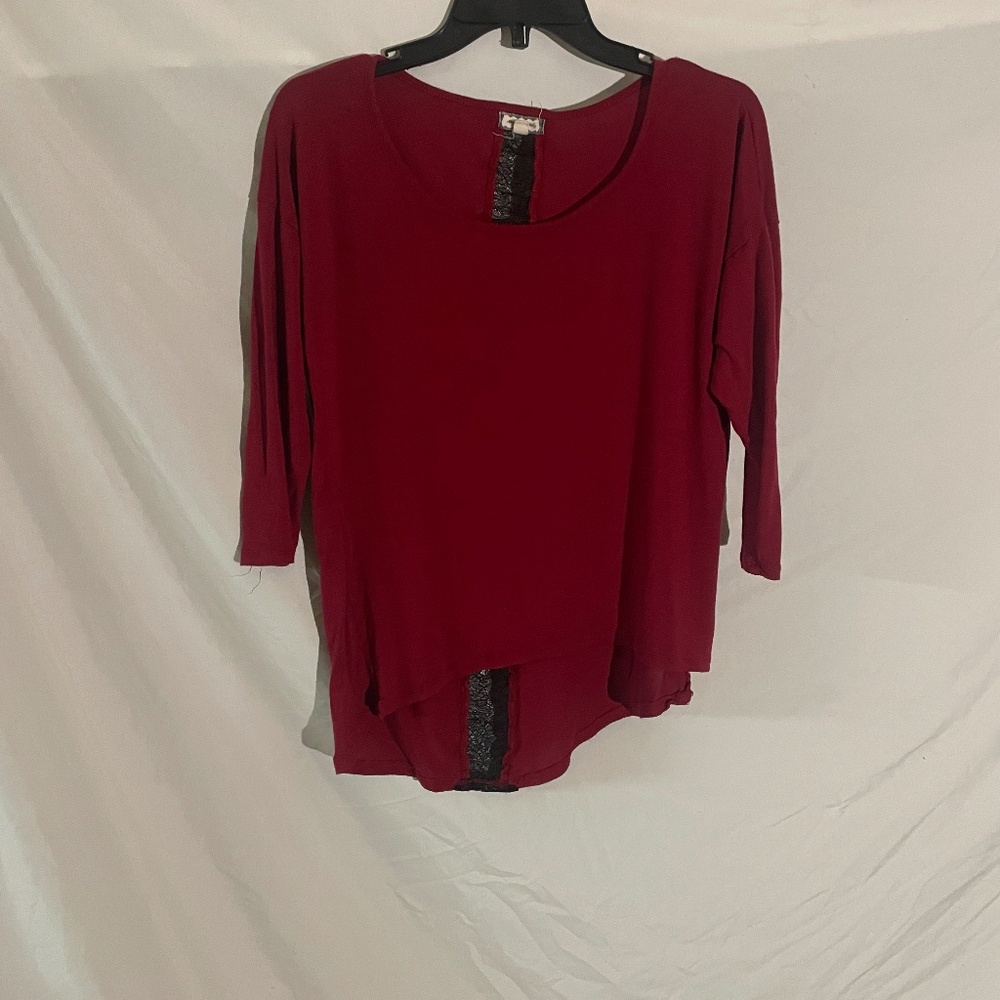 Deep crimson long-sleeved shirt